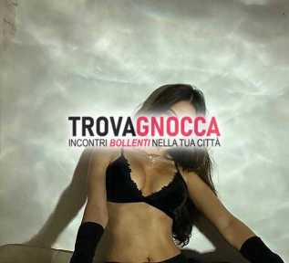 🔥🔥appena arrivata ❗❗❗ riccioluta bellezza corpo fantastico e viso incantevole 💜 vi aspetto esperienza ancora piÙ intensa vivo 💜 foto v
