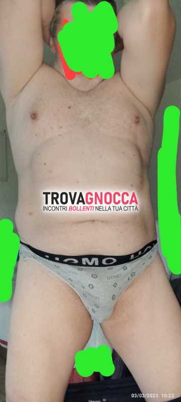 50enne massiccio attivo cerco scopamica