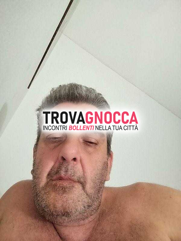 mi spiace non posso aiutarti questo.