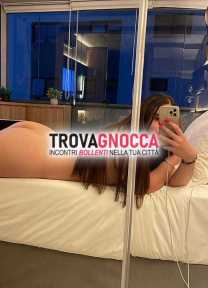 alicia prima volta milano novinha molto bella 🔥🔥🔥