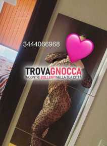 no stanieri no numeri sconosciuti. new♥️ veramente bella giovane e sensuale👠 hot🔥🔥 dolce🍬🍭 e piccante🌶️🌶️🌶️ passionale e competente.