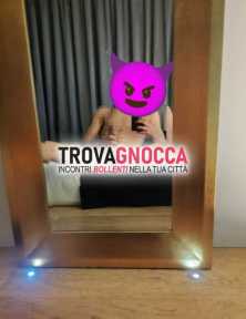 toyboy giovane simpatico e rispettoso donne o coppie momenti speciali toyboy giovane simpatico e rispettoso donne o coppie momenti speciali