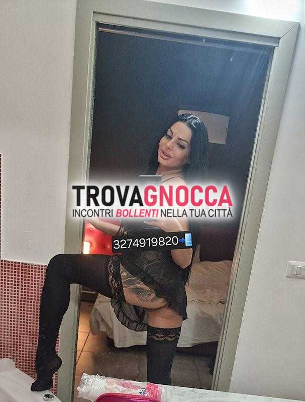 appena arrivata sono qui farti vivere momenti indimenticabili mie foto sono reali e posso confermarti via videochiamata. nessuna fregatura solo puro divertimento. indosso biancheria intima sexy e tacchi alti pronta sorprenderti mia sensualità