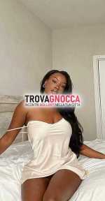 appena arrivata jazmin 🍒 È qui prima volta citta novitÀ assoluta.😈 piccolina bellissima pronta fare tua conoscenza ambiente riservato e pulito. non perderti questa occasione