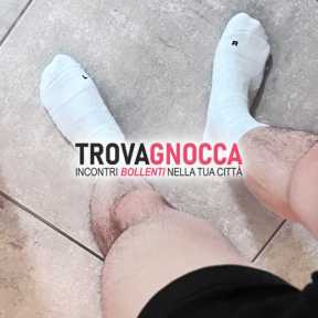 findom asiatico 23anni schiavi tributi