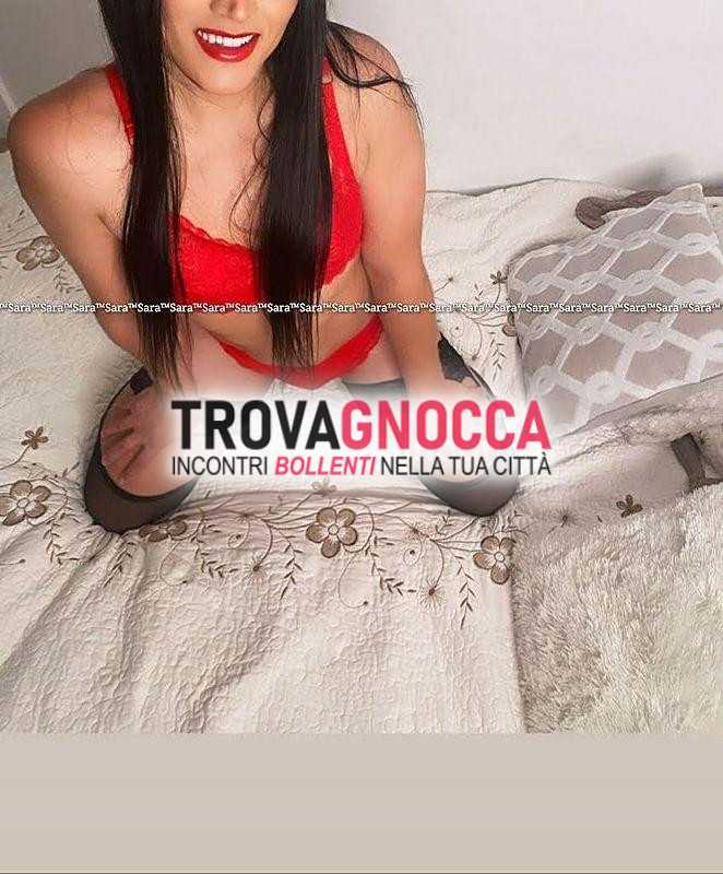nuova corato🔥sara🔥se ciò che vedi ti attira. vieni farmi visita e non rimarrai deluso dalla tua decisione😏