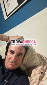 sono uomo 40 anni cerca un'opportunità trascorrere piacevole serata donne mature modo coinvolgente e stimolante non vedo l'ora incontrarvi