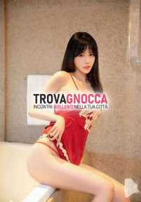 ❣️🙏🏻la ragazza asiatica appena arrivata ha corpo sexy che ti regalerà sicuramente immenso piacere e soddisfazione.