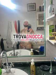 cerco coppia giovane oggi divertimento contattatemi io bel tipo tatuato atletico … no soldi no bisex