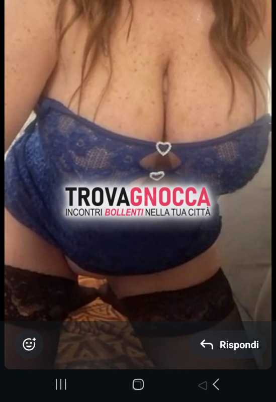 simona romana milf curvy solo videochiamate bollentinon incontro