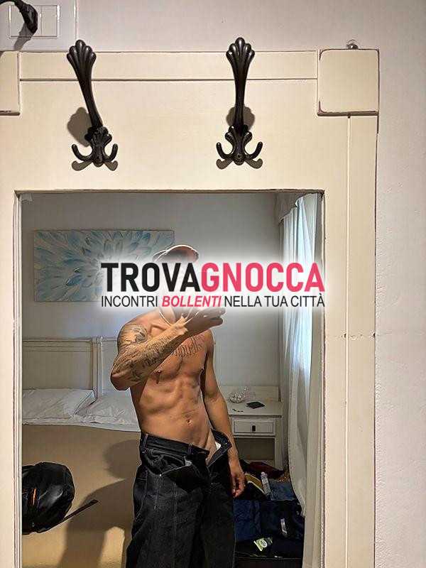 now luca belÍssimo ragazzo È pronto te zona prati disposizione immediata disponibile ora 🔥