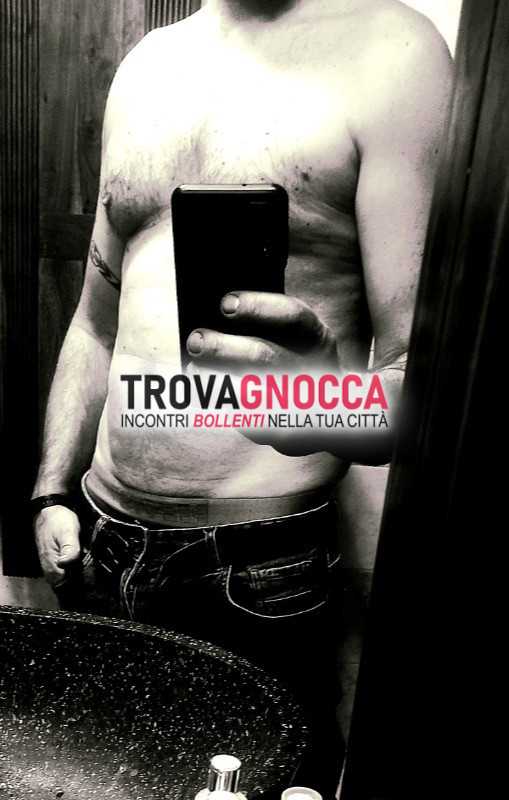 distinto coppie e singole.