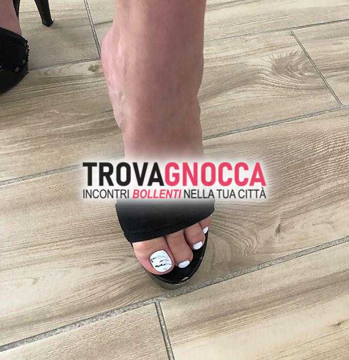 annaxxx. milf porta accanto è qui farti vivere momenti intensi solo altrui vengo io te. foto sono reali e aggiornate.