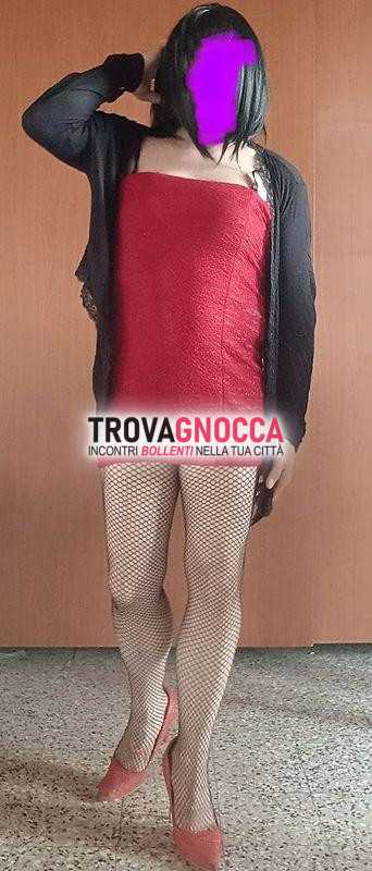 trav non mercenaria.per giovani ragazzi che desiderano divertirsi vieni godere momenti intensi e lasciati andare. mi piace essere usata e sottomessa ragazzo che ha voglia esplorare e sborrare senza freni.