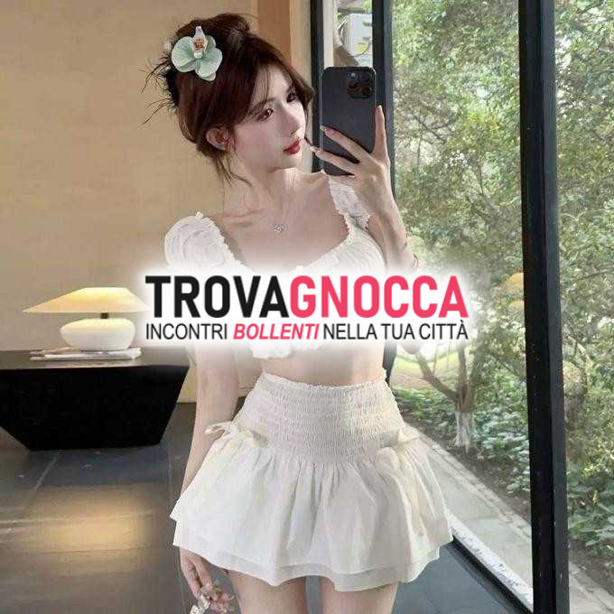 nuova ragazza carina e dolce massaggi rilassanti orientali nel centro massaggi
