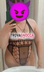 conferma assicurata al 100 martina bella ragazza napoletana curvy solo presso l'albergo che ti indichero' non raggiungo altro. conferma assicurata al 100 martina bella ragazza napoletana curvy solo presso l'albergo che ti indichero' non raggiungo altro.