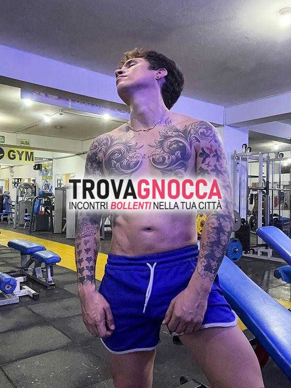 nuovo cittÀ 🔥 bello tatuato 🦬🔥🍆🍑💧