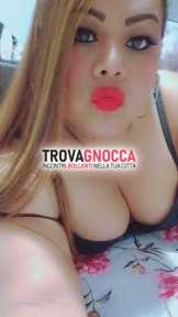 xiomy troia🐷 È qui luna 🍎minchia duro e culone bollente🔥 preparati pompe esplosive💦 e goderti miei tettone 👅lingua🔥. sono attiva e passiva🍆 sempre disponibile te