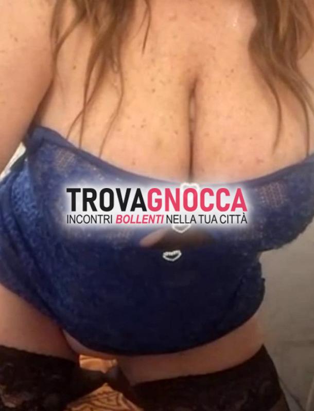 simona italiana milf curvy videochiamate bollenti