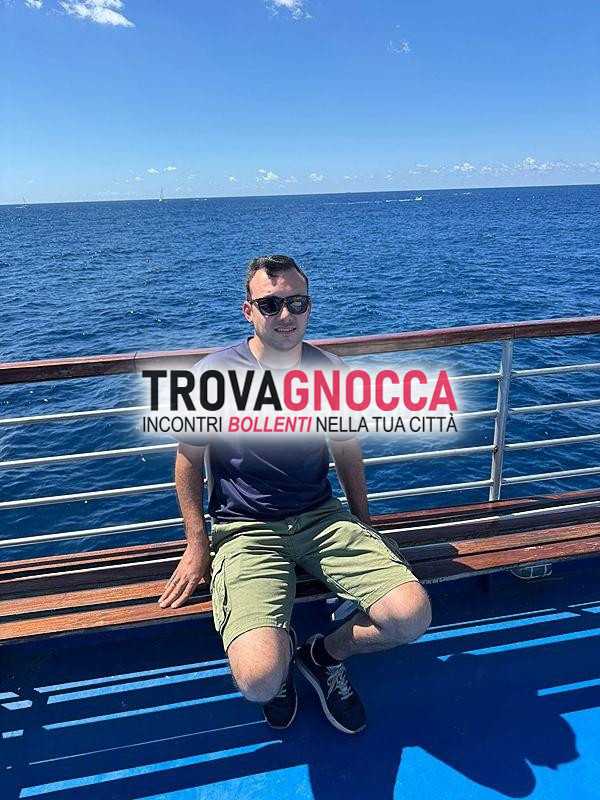 sono giovane educato gentile e molto intelligente disponibile chi cerca compagnia speciale. desidero trovare persona giusta cui condividere momenti unici.
