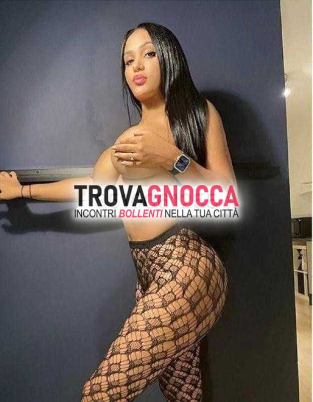 new zoccoletta citta💚 naomi appena arrivata È bambolina sexy e appassionata sesso 💜💛💚 È disponibile te