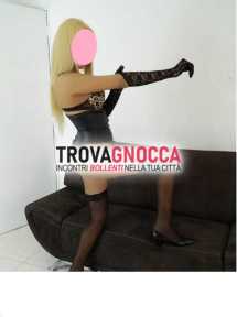 giovane e sensuale trave