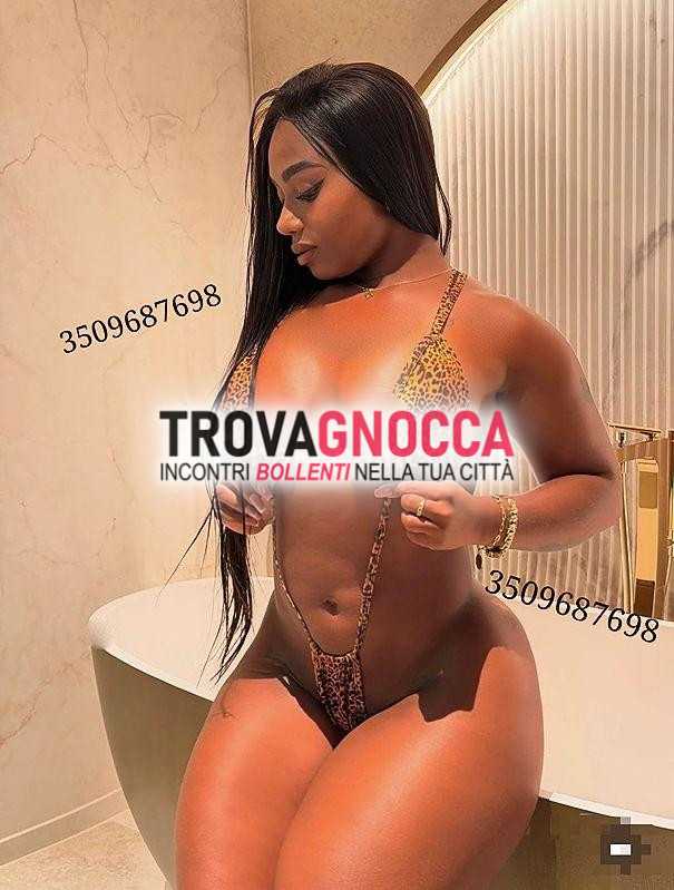 💞💞👉caldissima pompinara senza limiti💕 tua disposizione 24h❣per farti godere.🍒baci 69.lecami scooami lato b.