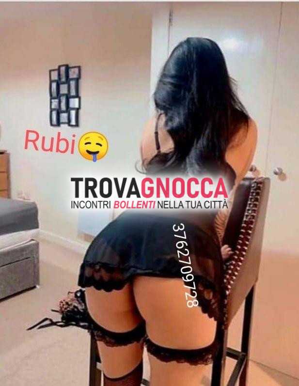 novita' somma vesuviana 🥰 rubi😘 giovane straordinaria e imperdibile