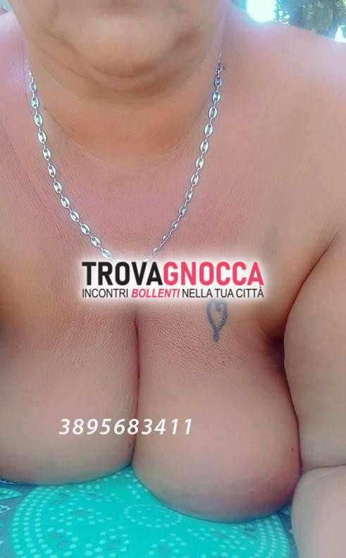 lucia 😈 milf italiana 😈 disponibile videochiamata 😈 foto e video personalizzati richiesta