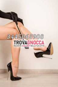 desenzano mia mistress silvia ti accoglie 💖 fantastica esperienza adorazione dei piedi e padrona💖