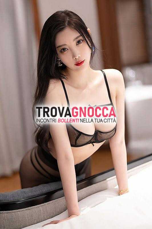 ⭐⭐desideri un'esperienza unica⭐⭐ scopri questa novitÀ incredibile super caldissima e sensuale 💋 gola profonda e vagina stretta ti aspettano