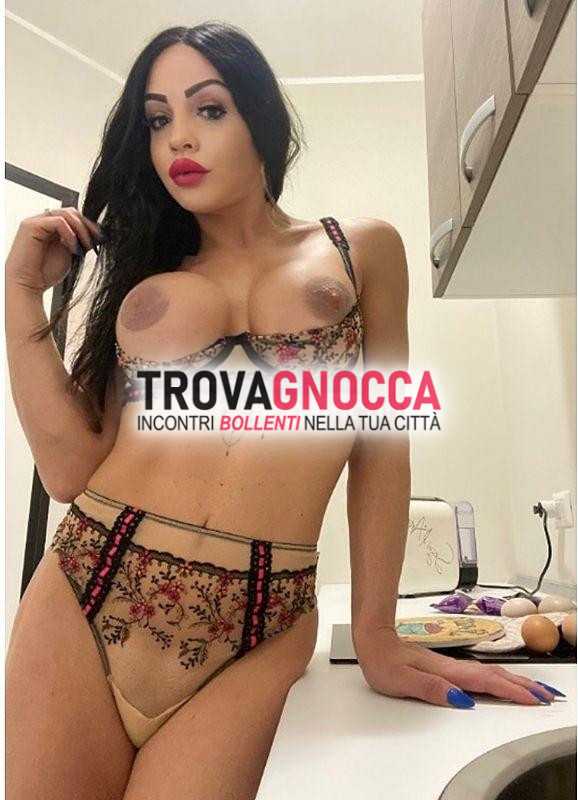 🇮🇹 terni non puoi perderti pamela transessuale italiana che ti aspetta prima volta. È super completa e molto esperta nell'arte pompa. vera troia porcellina che renderÀ tuo momento indimenticabile
