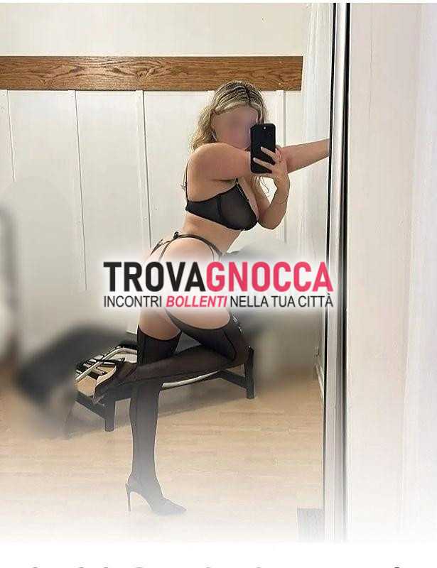 lisa italiana signora vogliosa e calda cerca uomini educati e distinti momenti piacevoli.