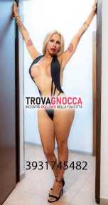 yuliana transessuale mozzafiato e irresistibile totalmente autentica