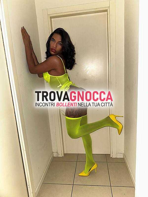 pervertita transessuale 🇧🇷brasiliana naomi 💋 ti aspetta ambiente elegante pulito profumato e climatizzato. ✅✨✨ foto sono reali