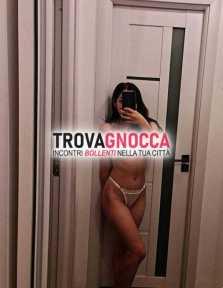 ❄️❤️💋❄️magenta❄️❄️raggiungo ⚜🥰 regina dei pompini ⚜ 🆘️sono pronta soddisfare tutti tuoi desideri❗❗❗la tua dea sesso💯un perfetto mix dolcezza e malizia🆘️