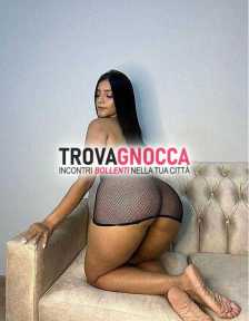 appena arrivata avella elisa ti aspetta prima volta ambiente pulito e accogliente💋💋💋 È troia bellissima pronta essere chiavata🍆👅 bocca vagina culo 🍆 poca ansia e tanta passione