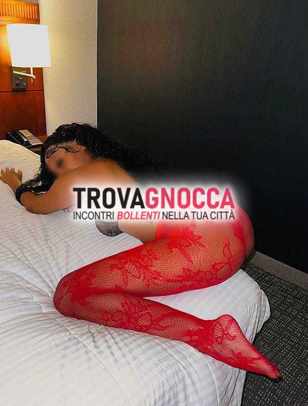zari👅❤️ è appena arrivata città😍💋 fantastica vagina cioccolato 👅sexy è qui esaudire ogni tua fantasia senza alcun tabù. troverai me piacere che stavi cercando
