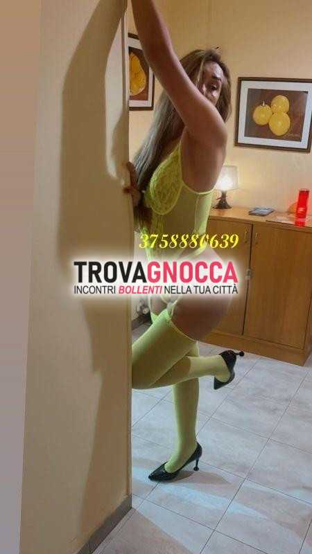 arezzo.a tante richieste e tornata laura più calda e porca tutte.