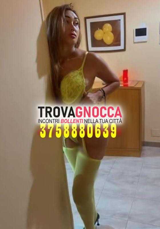 arezzo.a tante richieste e tornata laura più calda e porca tutte.