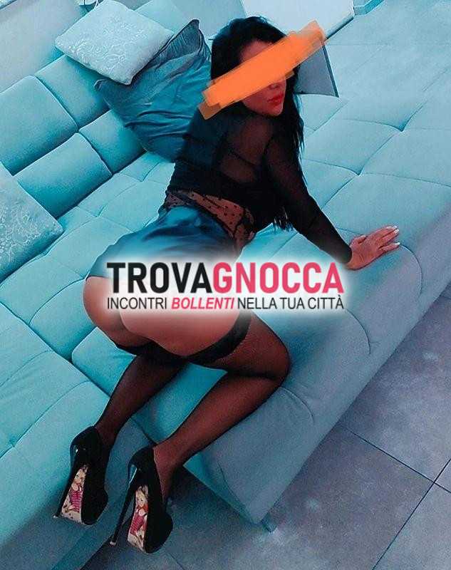 ultima chiamata scopami davanti al mio compagno o organizza incontro tre. sono davvero molto porca. italiana