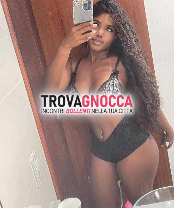 bolzano centro😍😍un'ora due venute 🔴 baci bocca culo stretto sono qui farti gustare mio lato b   baciare e toccare ovunque💋