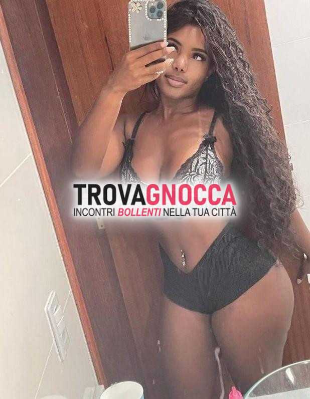 bolzano centro😍😍un'ora due venute 🔴 baci bocca culo stretto sono qui farti gustare mio lato b   baciare e toccare ovunque💋