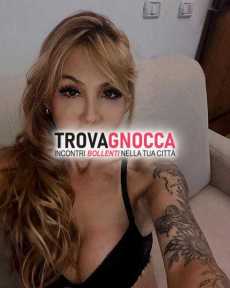splendida donna ti attende momento speciale.