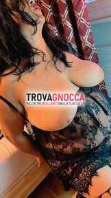 per chi ama l'abbondanza 💫 claudia latina È qui te 🔥🔥🍑