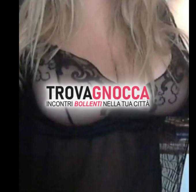 🎀incantevole donna napoletanacalda💋erotica💋immagini reali🔥amante pecorina🔥69❤️