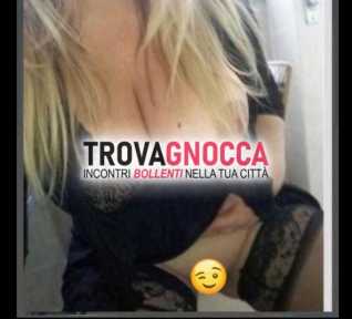 🎀incantevole donna napoletanacalda💋erotica💋immagini reali🔥amante pecorina🔥69❤️
