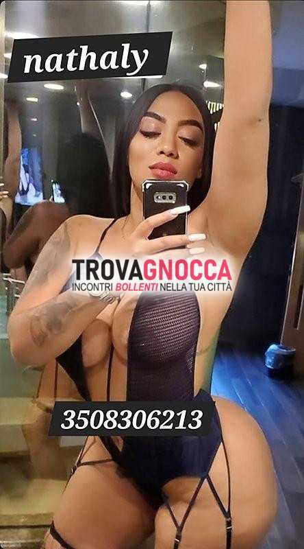 🍒prima volta ponti rossi 💖nathaly bella calda e coccolona scatenatta. porcellina passionale gola profonda… un'appetitosa vagina calda leccare… 69