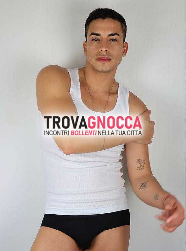 🔥attenzione 🔥🔥arrivato cittÀ alessio 🍆🍆bel maschio molto dotato e voglioso tutto te🍆