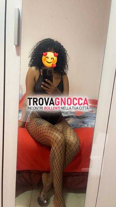 cassino foto reali pompa al naturale 69 e tutte posizioni senza fretta fatto bene fino alla fine. lasciati trasportare un'esperienza intensa e senza compromessi